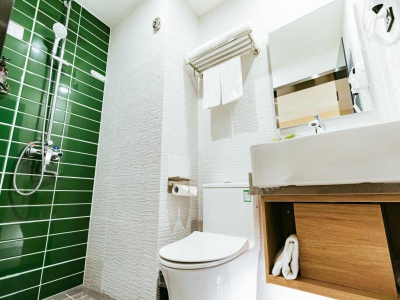 Greentree Inn Shanghai Huangxing Park Subway Station Express Hotel Εξωτερικό φωτογραφία