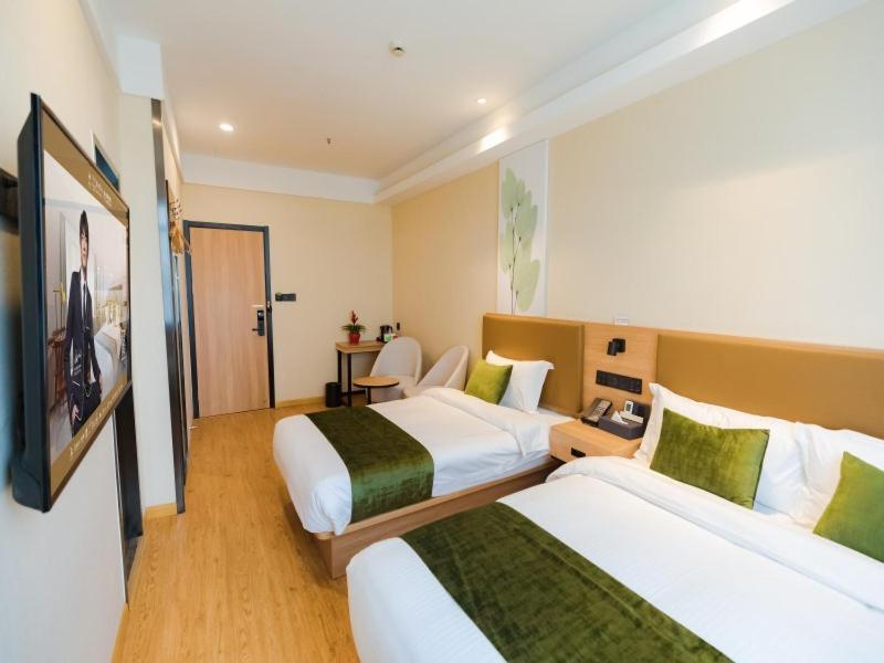 Greentree Inn Shanghai Huangxing Park Subway Station Express Hotel Εξωτερικό φωτογραφία