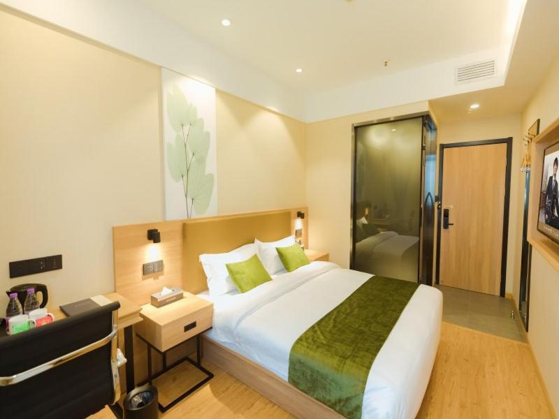 Greentree Inn Shanghai Huangxing Park Subway Station Express Hotel Εξωτερικό φωτογραφία