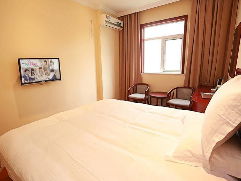 Greentree Inn Shanghai Huangxing Park Subway Station Express Hotel Εξωτερικό φωτογραφία